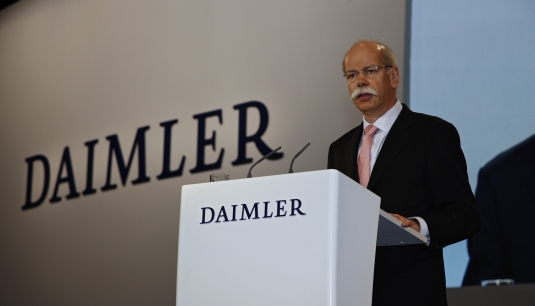 Daimler sells chrysler
