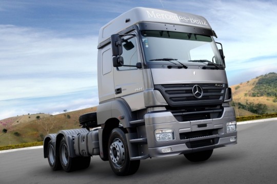 39MercedesBenz do Brasil' has sold a million Mercedes Benz trucks since the