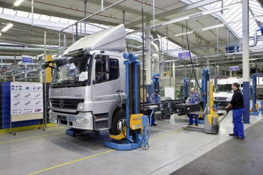 50 mercedes benz atego bluetec hybrid trucks in customer use as of 2010