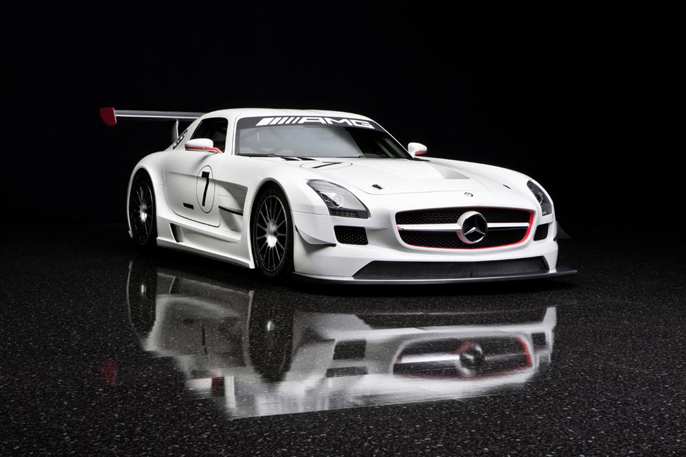 10c28513 Custom 540x359 Official Mercedes Benz and AMG introduce the SLS