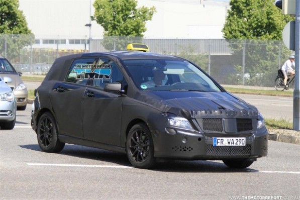 2011_mercedes_benz_b_class_spy_photos_spy_shots_taxi_version_04-4c50b26d2a64d-615x350 2011 mercedes benz b class spy photos spy shots taxi version 04 4c50b26d2a64d 615x350 597x398 2011 mercedes benz b class spy photos spy shots taxi version 04 4c50b26d2a64d 615x350