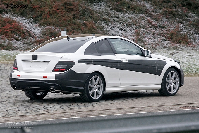 Spy shots reveal 2012 CClass Coupe BenzInsidercom A MercedesBenz Fan