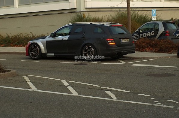 Auto Evolution has reported capturing a C63 AMG Black Series prototype in