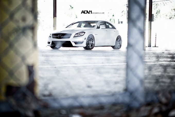 ADV1 Wheels on the Mercedes