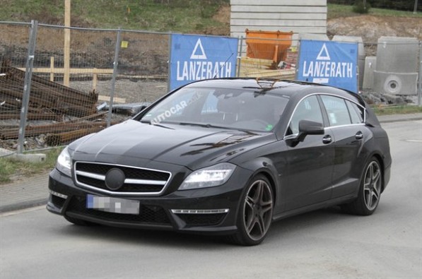 shootingbrake spyshots001 597x395  2013 Mercedes Benz Shooting Brake Spotted, Practically Unshrouded