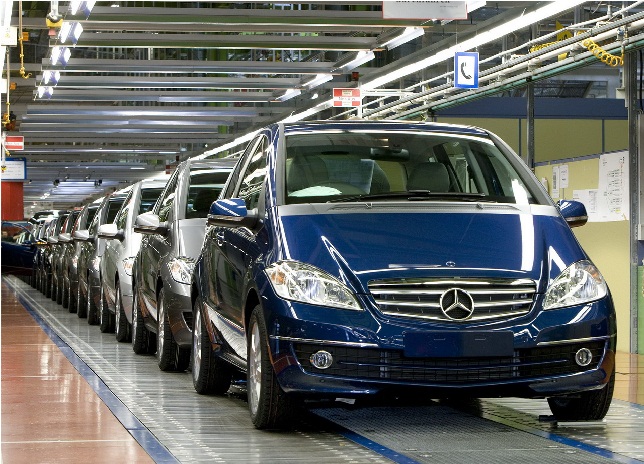 mercedes-benz-produces-the-500000th-b-klasse-and-the-750000th-a-klasse-2