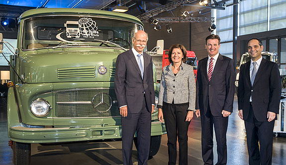 Mercedes-Benz-Worth-plant-50-Years