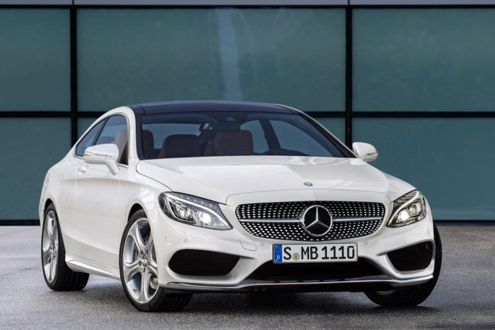 Mercedes Benz sản phẩm cao cấp tạo nên thương hiệu