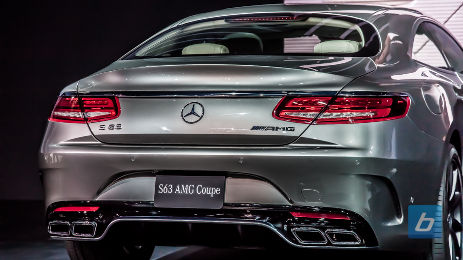 2015-Mercedes-S63-AMG-Coupe-7.jpg