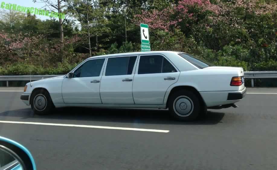 Old mercedes benz limo #5
