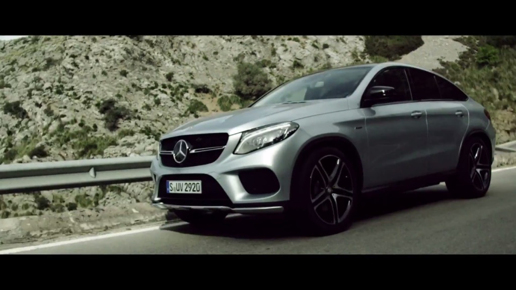 Lewis Hamilton Shares F1 Experience In Mercedes-Benz GLE Coupe Ad