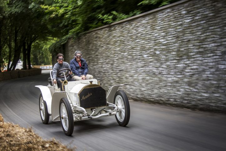 300 SL Roadster und Mercedes-Simplex 40 PS in Pebble Beach