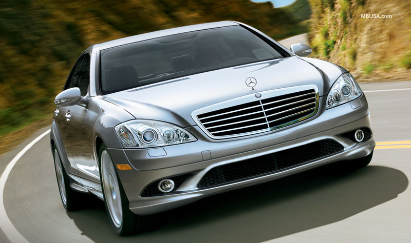S 420 CDI flagship diesel model makes its debut