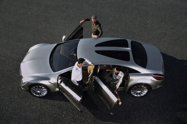 Mercedes Benz F700 Concept