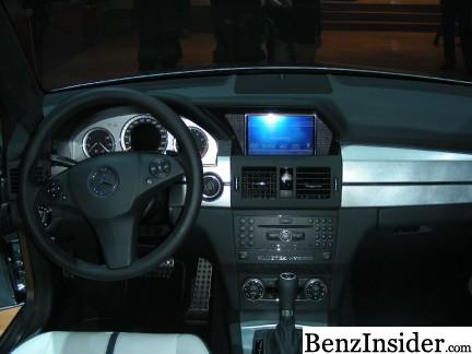 Latest Mercedes-Benz Vito Officially Launched