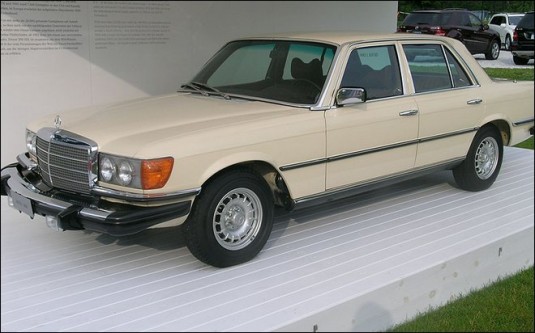 Мерседес е 1980