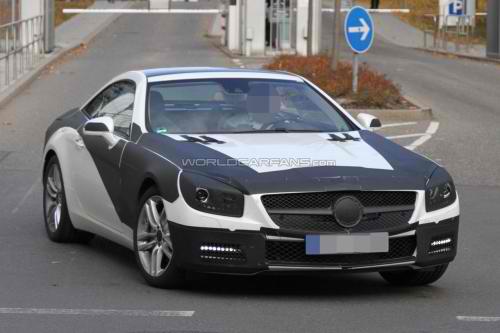 The Latest Spyshots of the New Generation Mercedes SL, Less Camo