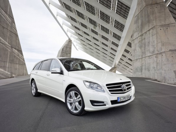 2 Million Mercedes SUVs were Sold in 2011