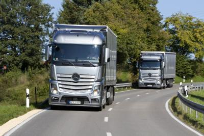 Daimler Trucks’ Goals: Increase Sales and Market Share in 2012
