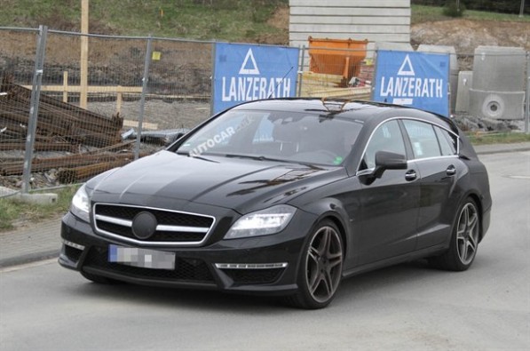 2013 Mercedes-Benz Shooting Brake Spotted, Practically Unshrouded