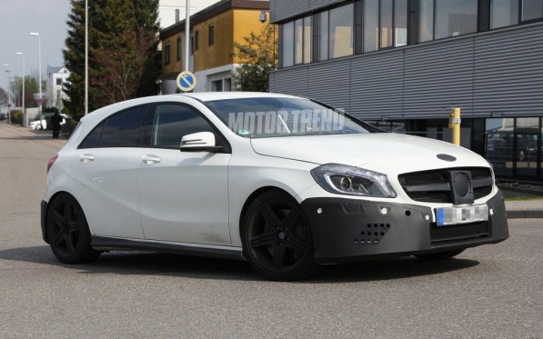 Mercedes-Benz Releases Official Info on A45 AMG
