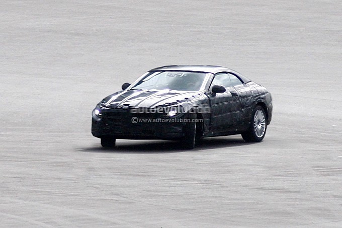 2014 S-Class Cabrio Spied Testing
