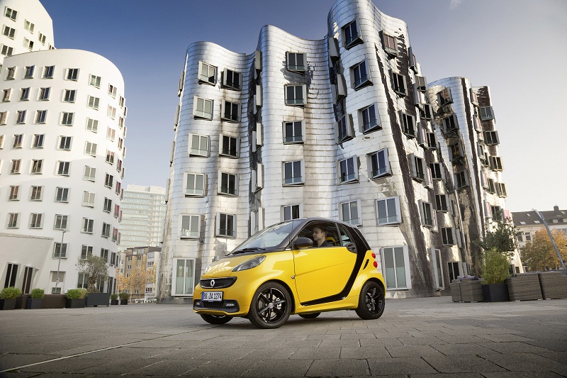 Special-edition smart fortwo cityflame Due April 2013