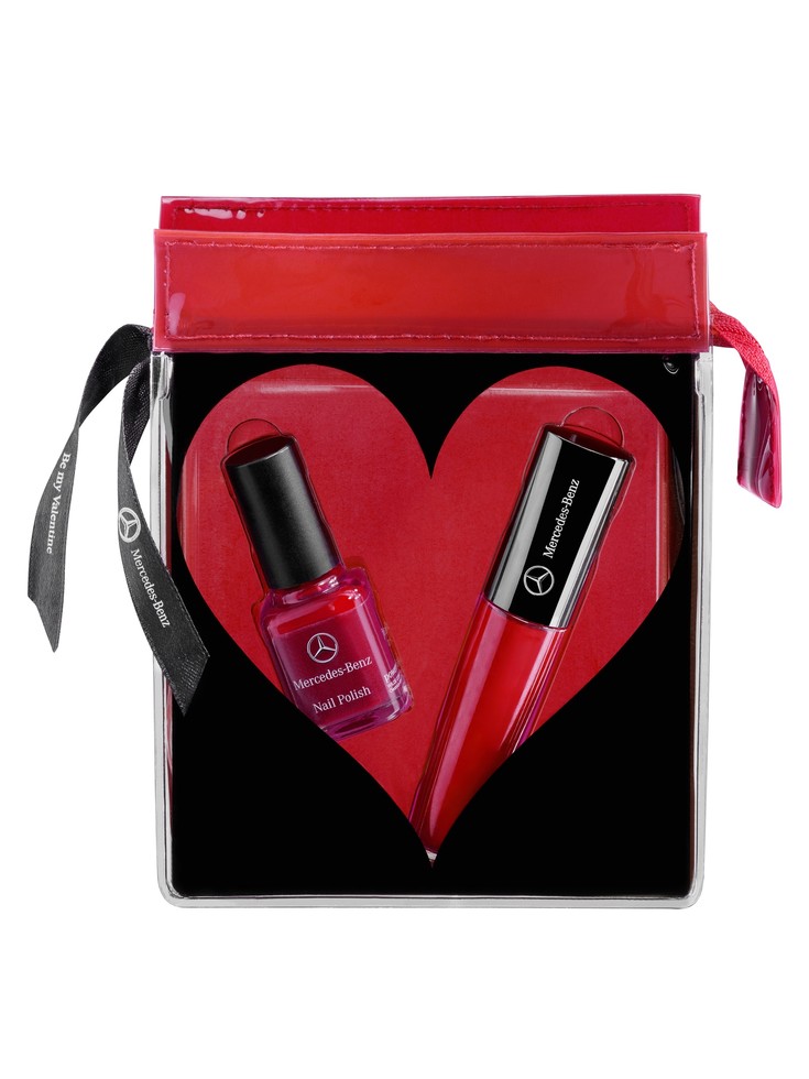 Mercedes-Benz-Themed Gifts for Valentine’s Day