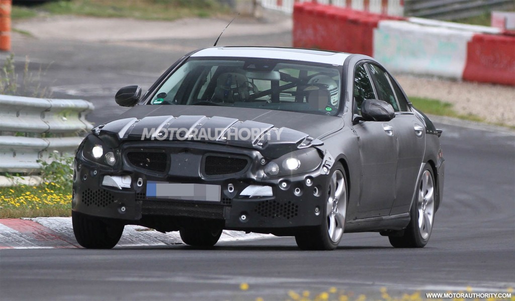 2015-mercedes-benz-c-class-spy-shots_100399707_l