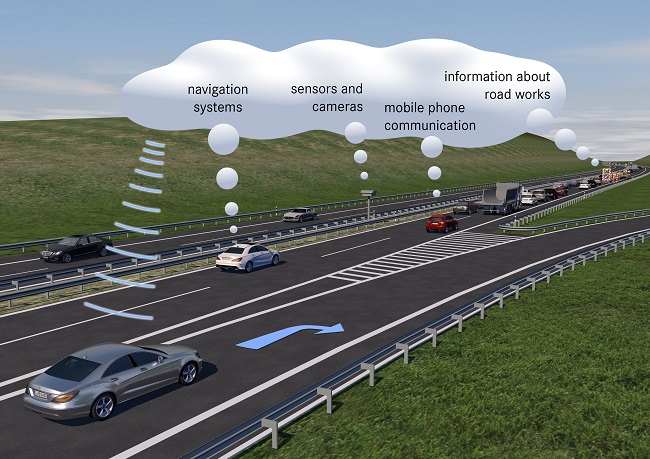 CeBIT 2013: Mercedes-Benz Shows Off New Features of COMAND Online