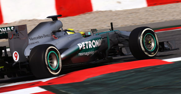 Mercedes Tops The Ranking During The F1 Test