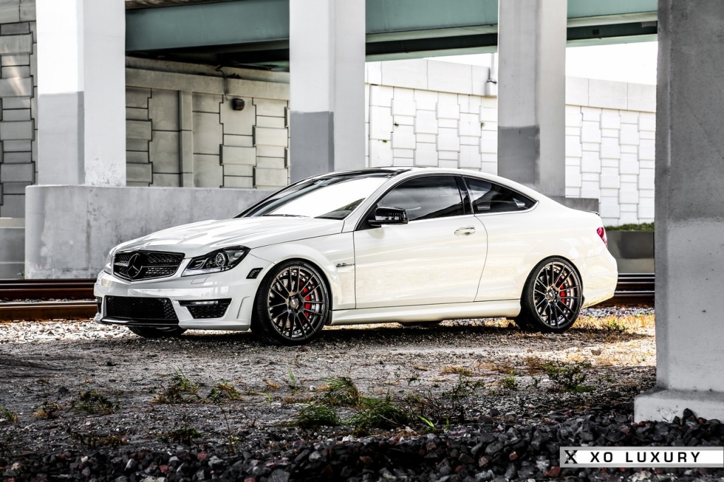 Mercedes-Benz C63 AMG Enhanced By Mode Carbon