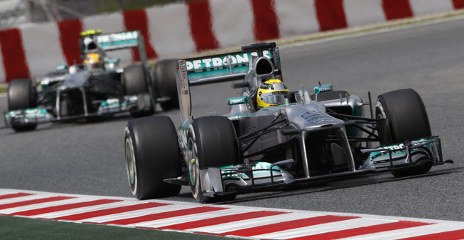 2013-Spanish-Grand-Prix-Mercedes-F1-Nico-Rosberg-Lewis-Hamilton