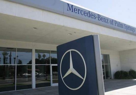 Thieves Hit Mercedes-Benz Dealership In Palm Springs