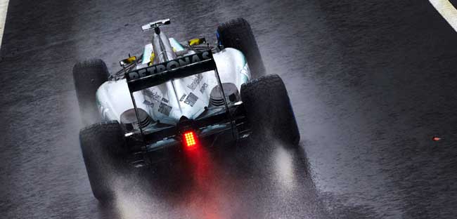 F1-2013-British-Grand-Prix-Mercedes-driver-Nico-Rosberg-in-Practice