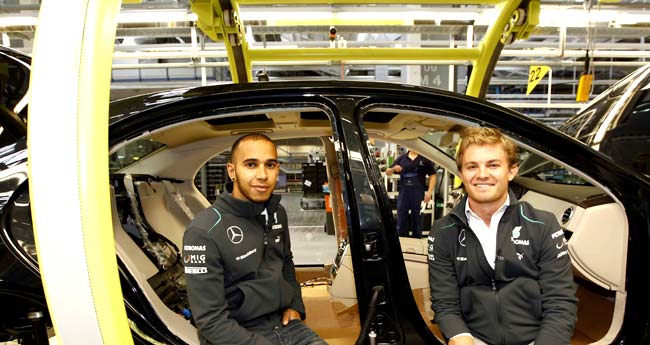 Lewis-Hamilton-Nico-Rosberg-Visit-Mercedes-Benz-Sindelfingen