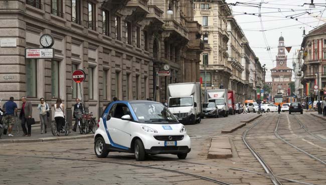 Smart Car Sharing: Milan Gets car2go Service