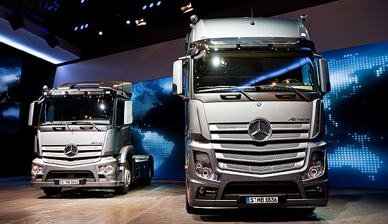 Mercedes-Benz-Actros-wins-Ireland-Truck-of-the-Decade