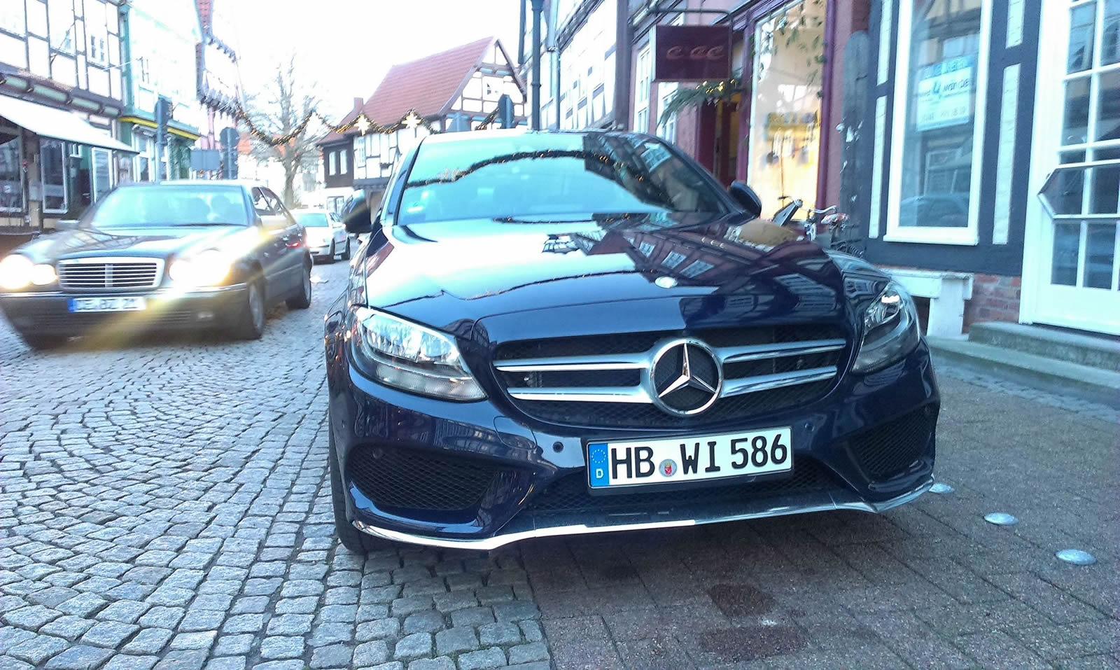 Photos Of Actual 2015 Mercedes-Benz C-Class Emerge