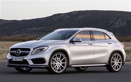 Mercedes GLA 45 AMG 3