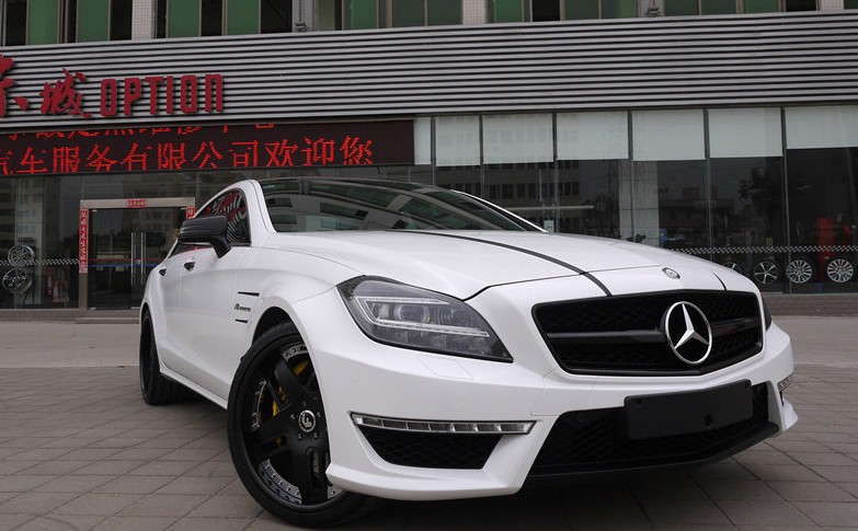 Chinese Luxury Car Market Mercedes