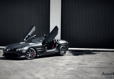Garage Works Provide Mysterious Look To Mercedes-Benz McLaren SLR 722 S