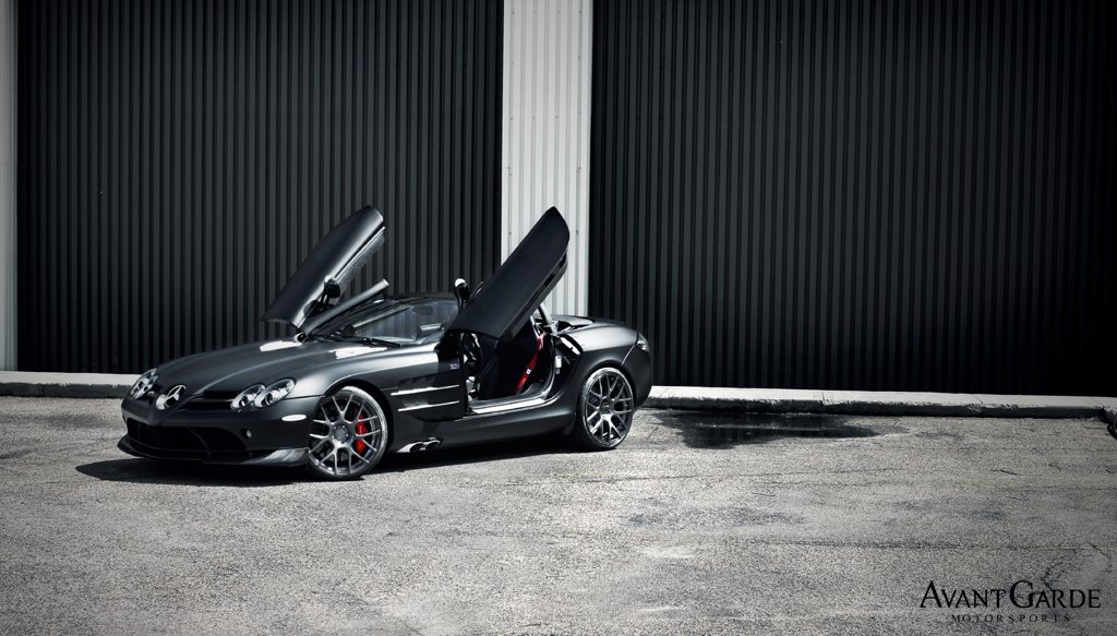 Garage Works Provide Mysterious Look To Mercedes-Benz McLaren SLR 722 S