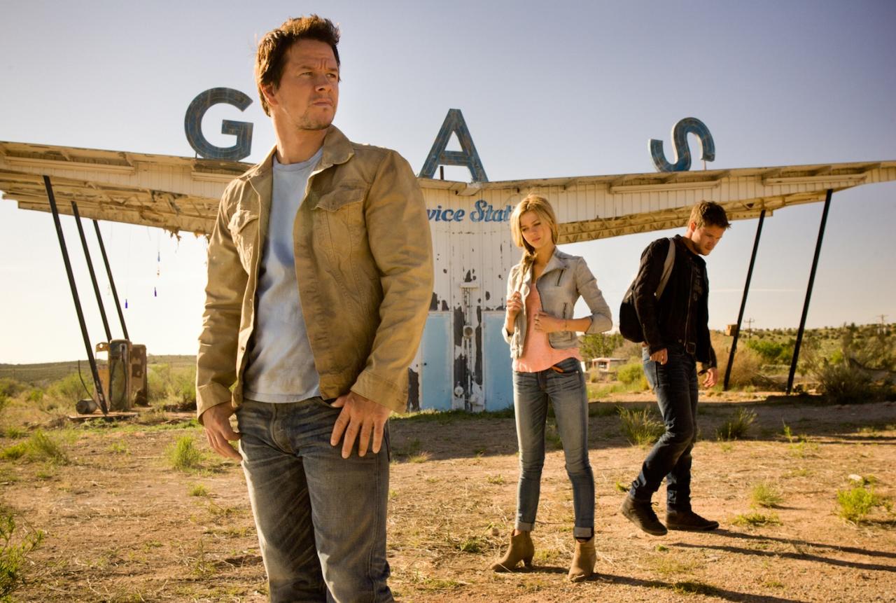 Transformers 4 Features Daimler Trucks and Mercedes-AMG-Powered Pagani