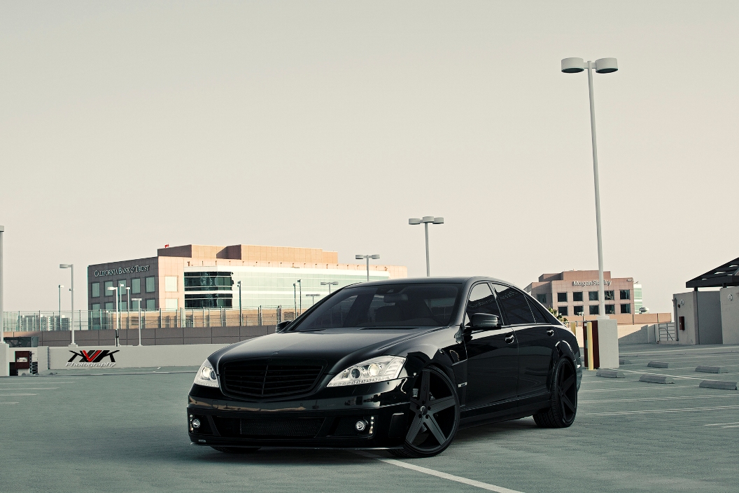 Brabus Tunes 2010 Mercedes-Benz S550