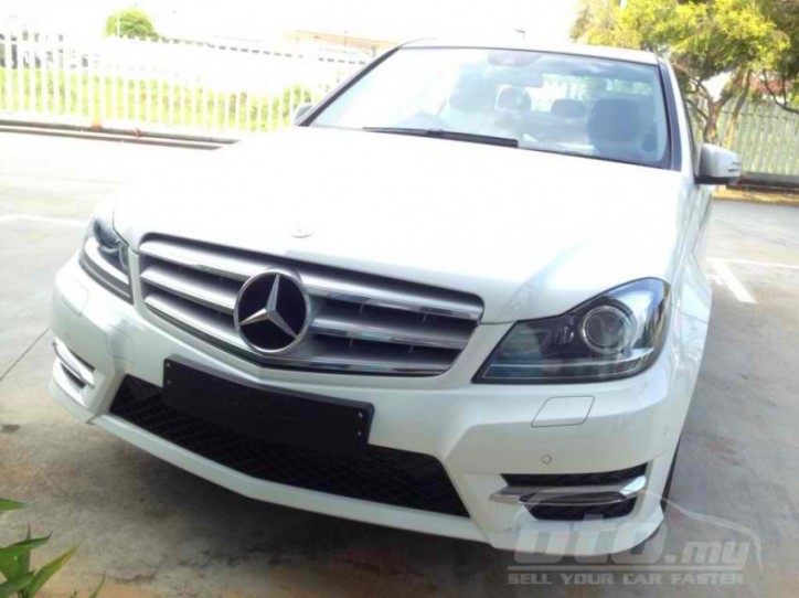 Mercedes-Benz C200 AMG Grand Edition (11)