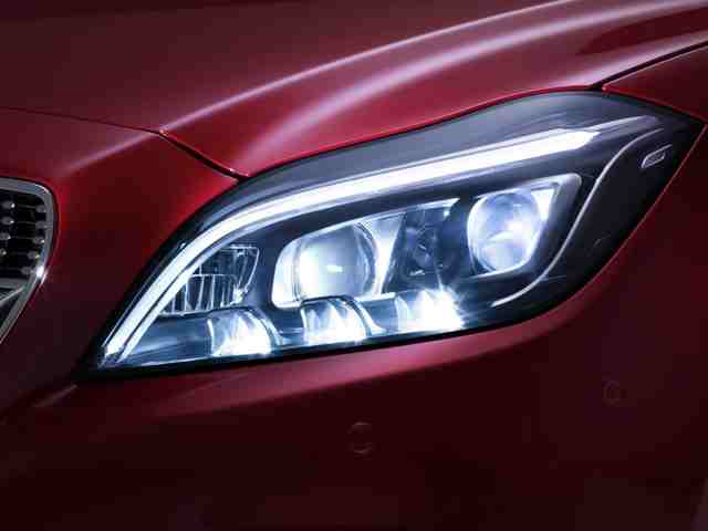 Examining the Lighting System of the 2015 Mercedes CLS