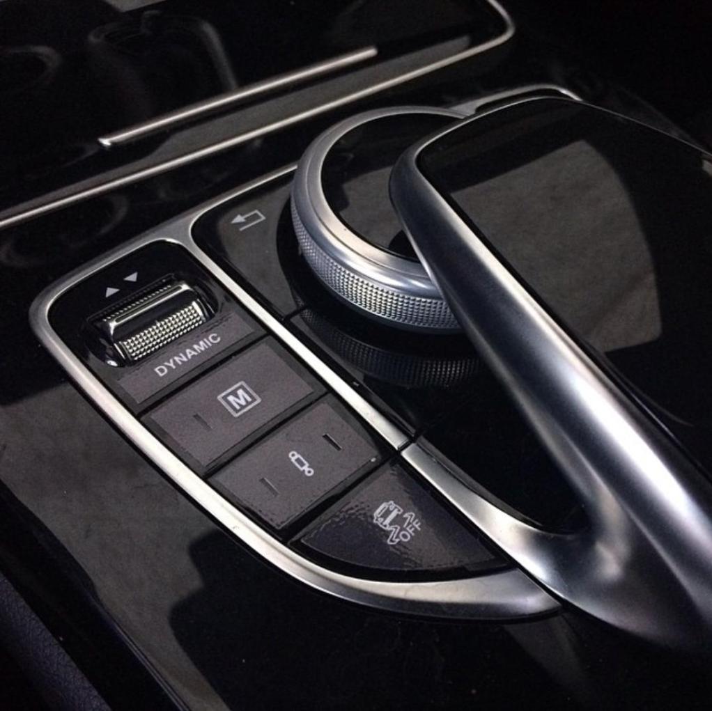 Images Of The Interior Of The 2015 Mercedes-Benz C63 AMG Leaked