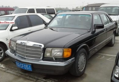 mercedes-benz 560 SEL