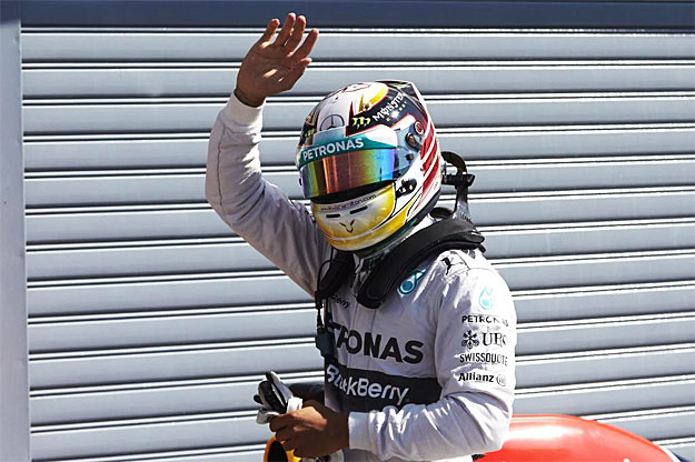 Lewis-Hamilton-pole-position-2014-ITALIAN-GRAND-PRIX-MERCEDES-AMG-PETRONAS-F1